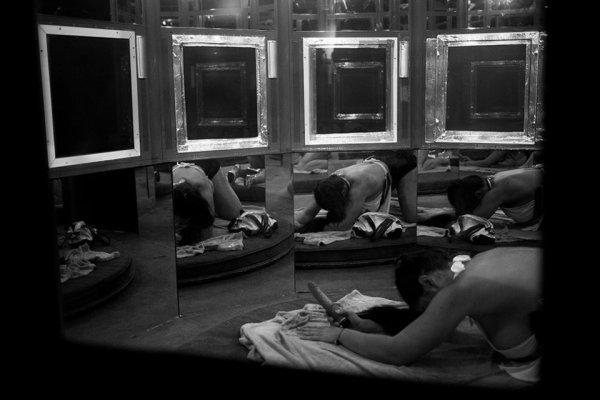 「我叫Marta」：一个色情片女演员的黑白人生