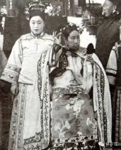看看100年前她的照片,这才是中国最早的时尚鼻祖