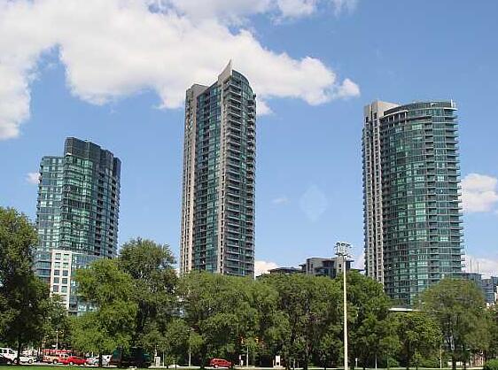 1_053102b11_1.jpg