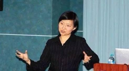 她是&ldquo;少年班&rdquo;出身的哈佛双料教授，与诺奖只差&ldquo;运气&rdquo;二字！