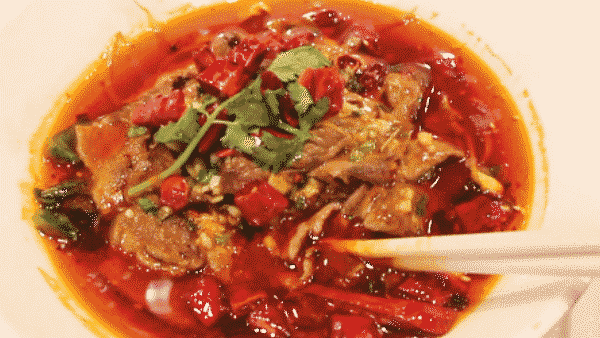华为海外公司食堂曝光!他们这是要养猪啊,简直丧心病狂!