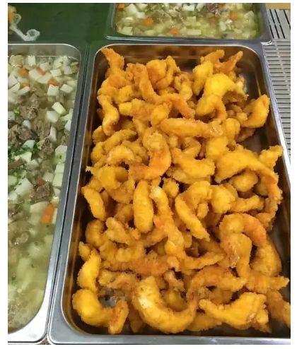 华为海外公司食堂曝光!他们这是要养猪啊,简直丧心病狂!