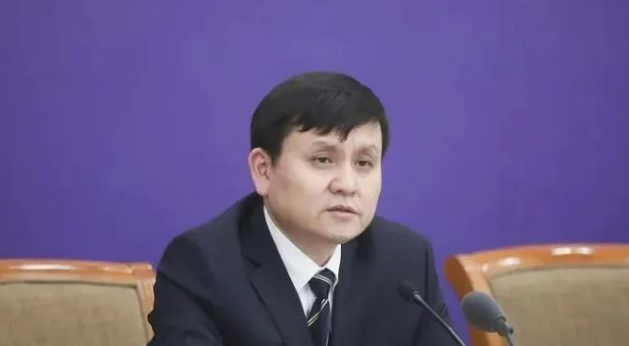 张文宏急了:做好疫情暴增10倍如何应对的准备 张文宏急了:做好疫情暴增10倍如何应对的准备