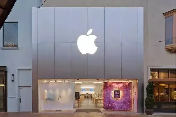用假iPhone换真机获利百万 中国男子被判坐牢 用假iPhone换真机获利百万 中国男子被判坐牢