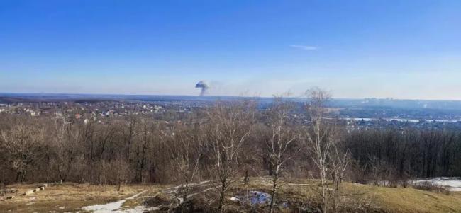 乌克兰回国机票飙到105万?!中乌夫妇面临艰难抉择:抛妻弃子vs生死同当 乌克兰回国机票飙到105万?!中乌夫妇面临艰难抉择:抛妻弃子vs生死同当