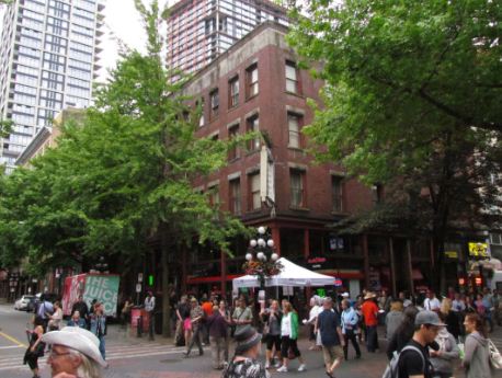 温哥华市中心酒店将被拆除 144人流离失所 温哥华市中心酒店将被拆除 144人流离失所