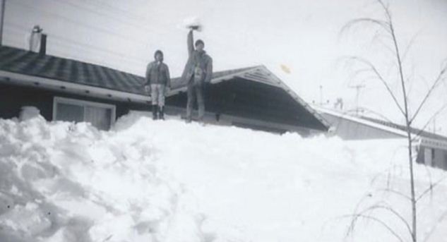 加拿大历史上漫过屋顶的积雪你见过没? 图片