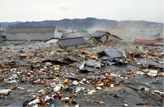 突发!旅游胜地7级地震 伤亡数十 引发海啸 突发!旅游胜地7级地震 伤亡数十 引发海啸