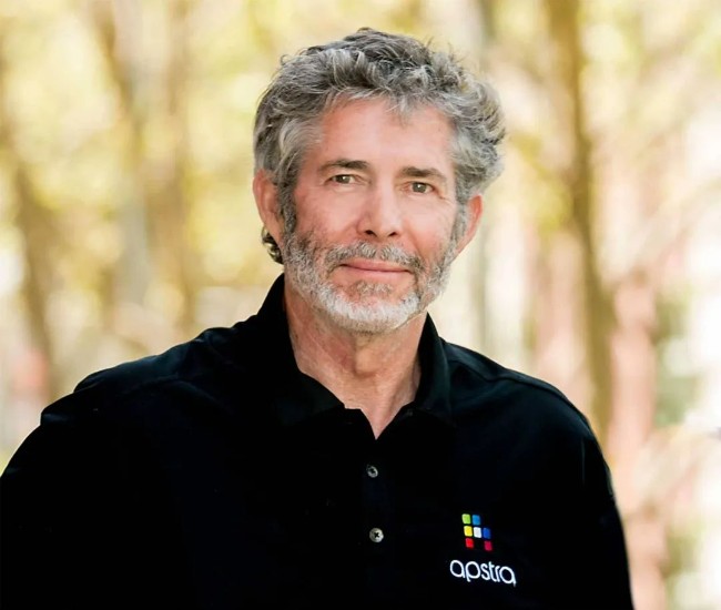 盘点加拿大最富有10个人 首富竟然是华裔