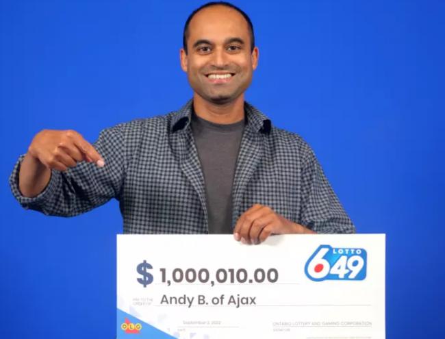 男子三年只买同一组号码 终成幸运号码中大奖 男子三年只买同一组号码 终成幸运号码中大奖