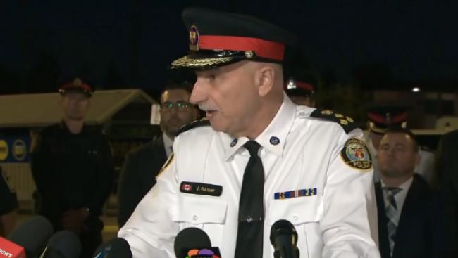 枪击案:加拿大华裔警察殉职 官方一举动惹众怒 枪击案:加拿大华裔警察殉职 官方一举动惹众怒