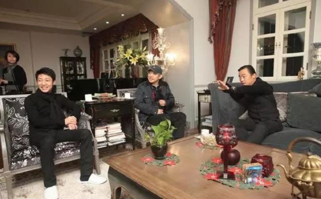 周立波4套美国豪宅曝光,移民后发福谢顶认不出 周立波4套美国豪宅曝光,移民后发福谢顶认不出