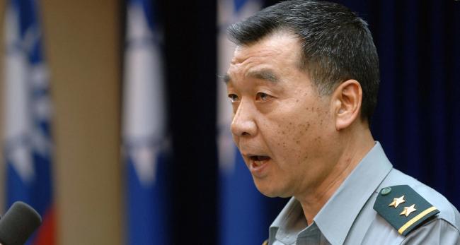 马斯克涉台建议发酵 台军方“绝不再买特斯拉” 马斯克涉台建议发酵 台军方“绝不再买特斯拉”