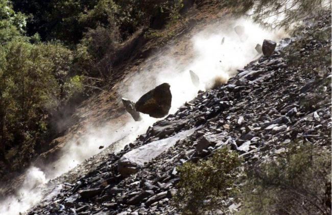 优胜美地岩崩丧命夫妇来自圣荷西 女子疑华人 优胜美地岩崩丧命夫妇来自圣荷西 女子疑华人