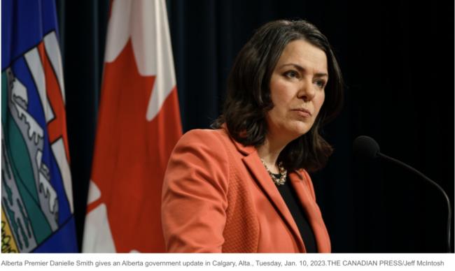 尴尬!特鲁多与省长握手遇冷!被疑传递重要信号 尴尬!特鲁多与省长握手遇冷!被疑传递重要信号