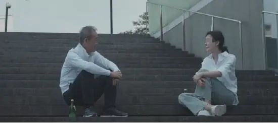 王石夫妇生意经：海外攒高端局 一顿饭标价38万