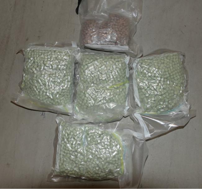 万锦仓库储物间藏巨量毒品 67岁华裔男子被控 万锦仓库储物间藏巨量毒品 67岁华裔男子被控