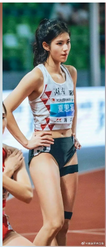 &ldquo;九头身&rdquo;正妹跨栏夺冠 为冲奥运不谈恋爱