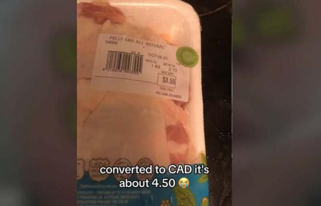 亚裔网友曝光:加拿大一包鸡腿比美国贵10刀 亚裔网友曝光:加拿大一包鸡腿比美国贵10刀