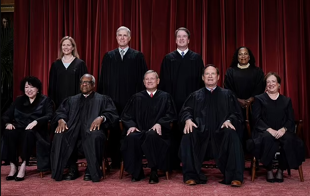 突发!美最高法院驳回这请求,川普重大胜利 突发!美最高法院驳回这请求,川普重大胜利