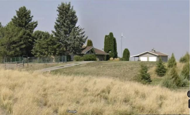 护身障儿:85岁老妇双手被铐 仍击毙入侵歹徒 护身障儿:85岁老妇双手被铐 仍击毙入侵歹徒