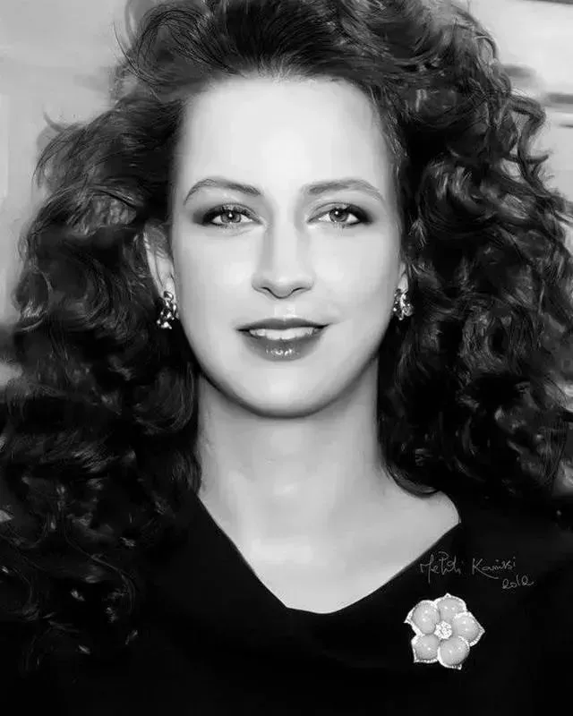 受尽宠爱后,这位最美王妃“凭空消失”了好多年