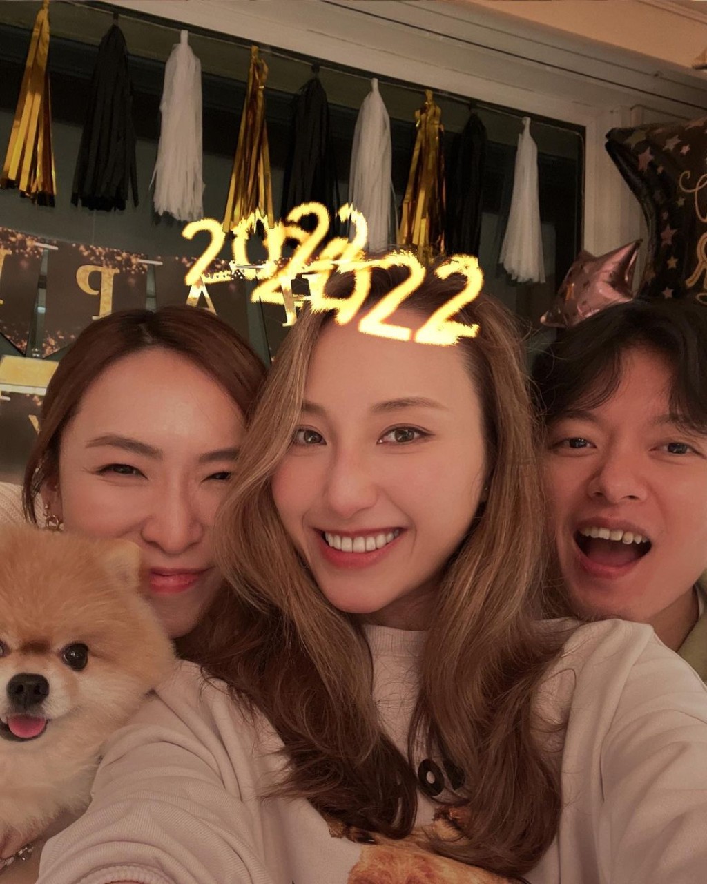 何超云近年生活变低调。 何超云近年生活变低调。