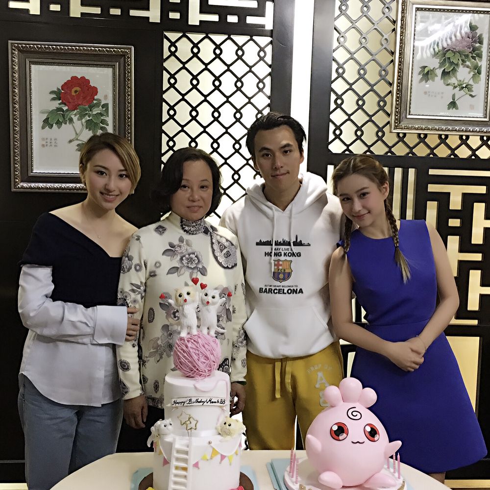 何超云近年甚少出席公开活动。 何超云近年甚少出席公开活动。