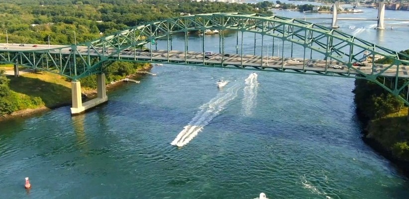 当日事发于皮斯卡塔夸河大桥。网图 当日事发于皮斯卡塔夸河大桥。网图