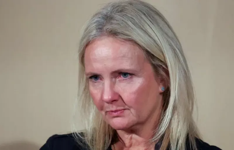 &middot;娜塔莎如今站出来公开指控法耶兹。