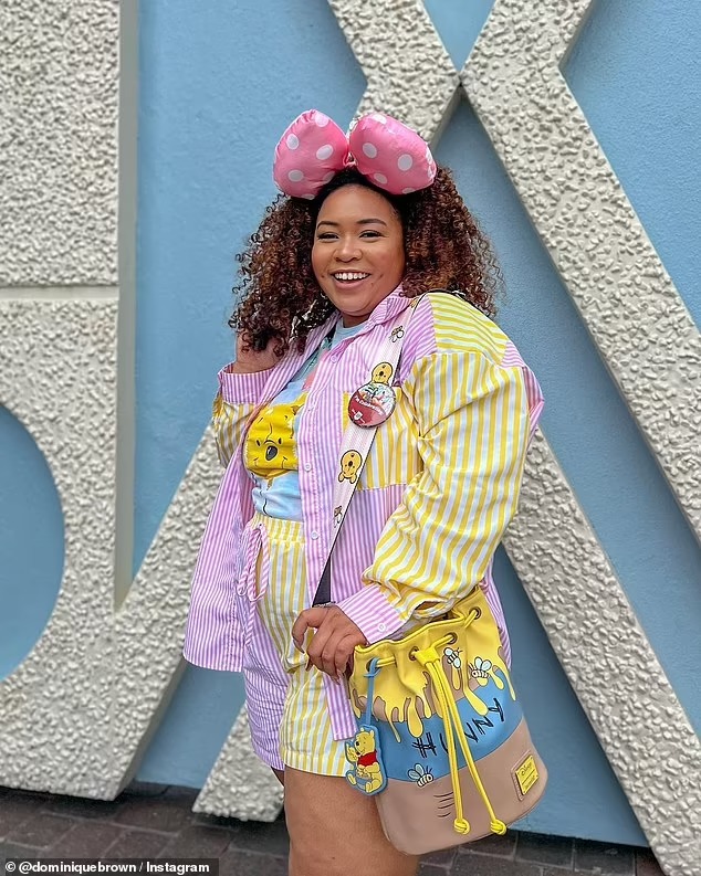 布朗对迪士尼主题公园情有独锺。网图