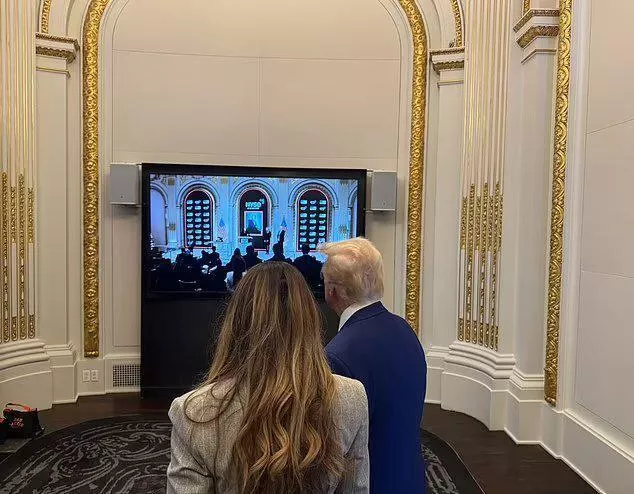 梅拉尼娅被JD&middot;万斯曝出&ldquo;私人事情&rdquo;，引发热议