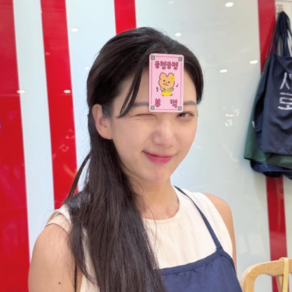 吴尤安娜受到职场霸凌，且投诉无门。（IG@ohyoanna）