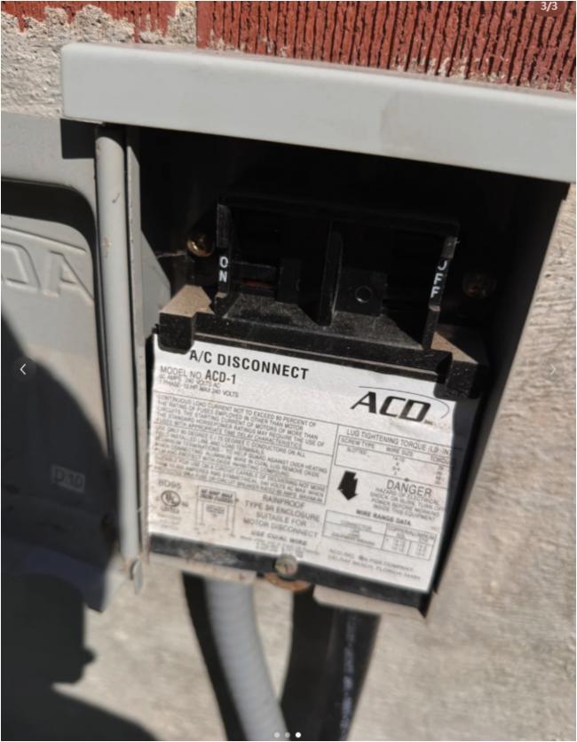 爆料：就为了偷一点金属居然把空调铜管给切断了