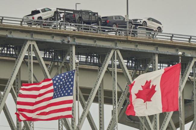 惨烈!BMO曝加美贸易最坏情景:加拿大遭毁灭打击 惨烈!BMO曝加美贸易最坏情景:加拿大遭毁灭打击