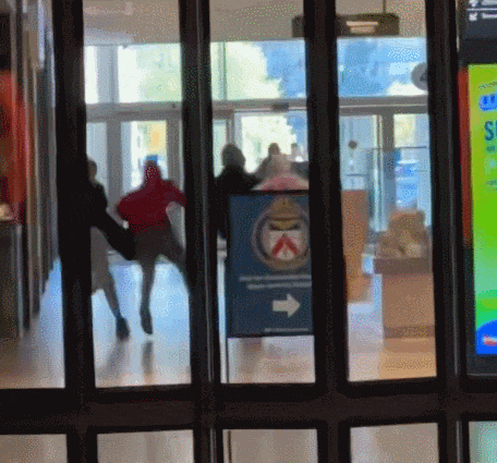 &ldquo;吓不活了&rdquo; 加拿大华人亲历FairviewMall劫案