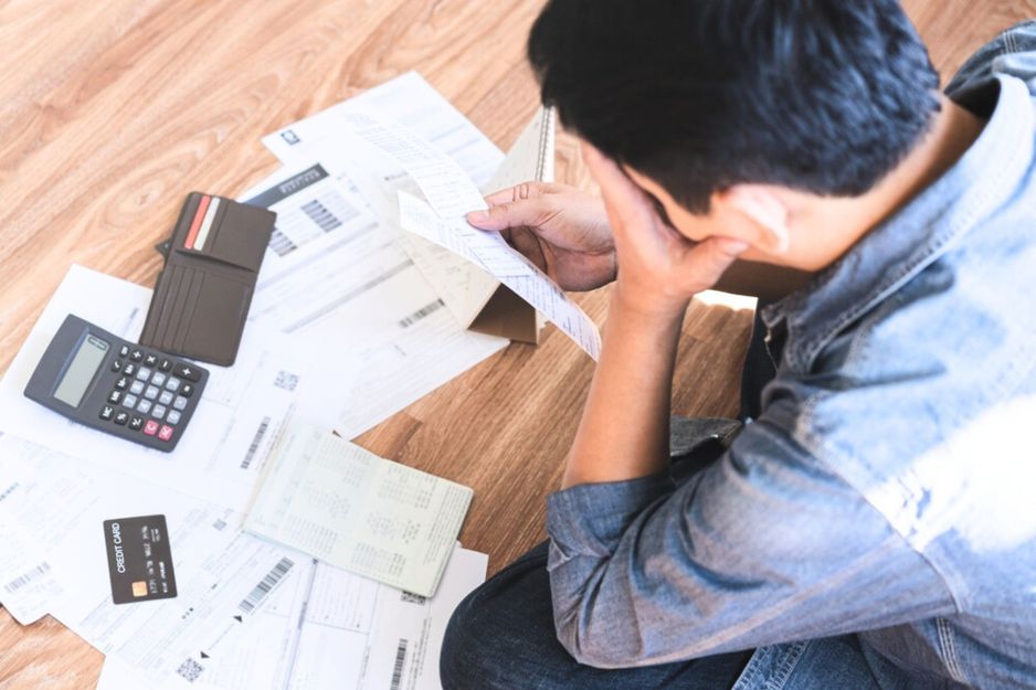 加拿大人减少债务的现实方法