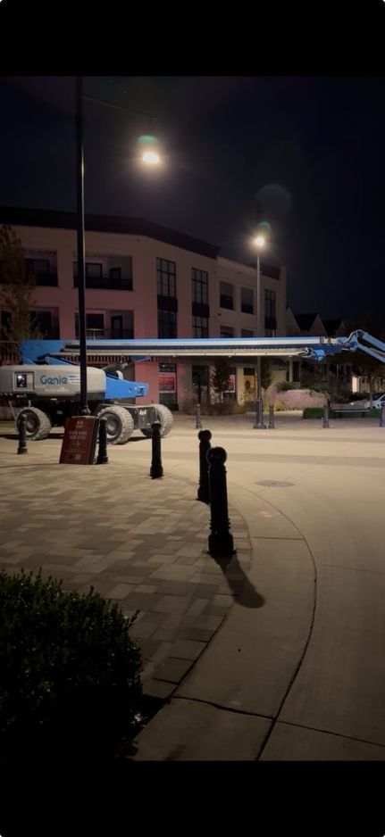 德尔塔警方逮捕了一名涉嫌在周末盗窃建筑车辆的男子。