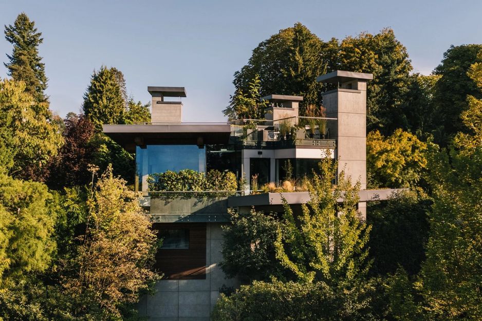 以750万美元的价格,你可以拥有一栋看起来像是在温哥华西区“漂浮”的房子