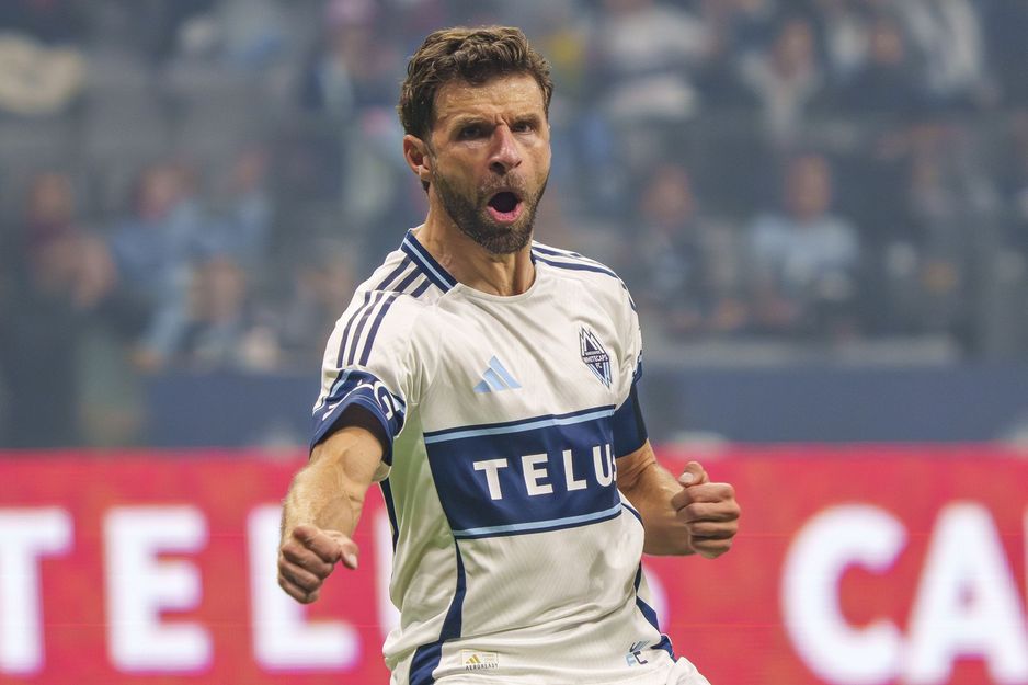 穆勒在温哥华白帽队历史性夜晚创下惊人纪录