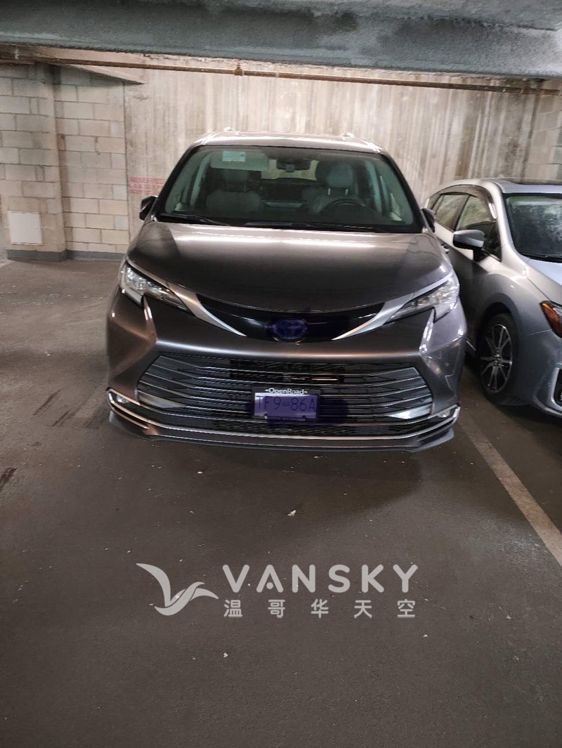 列治文中心对面车库出租