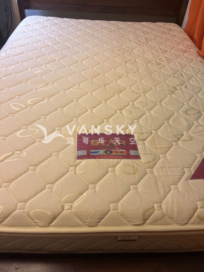Quee size 床垫 很新净 