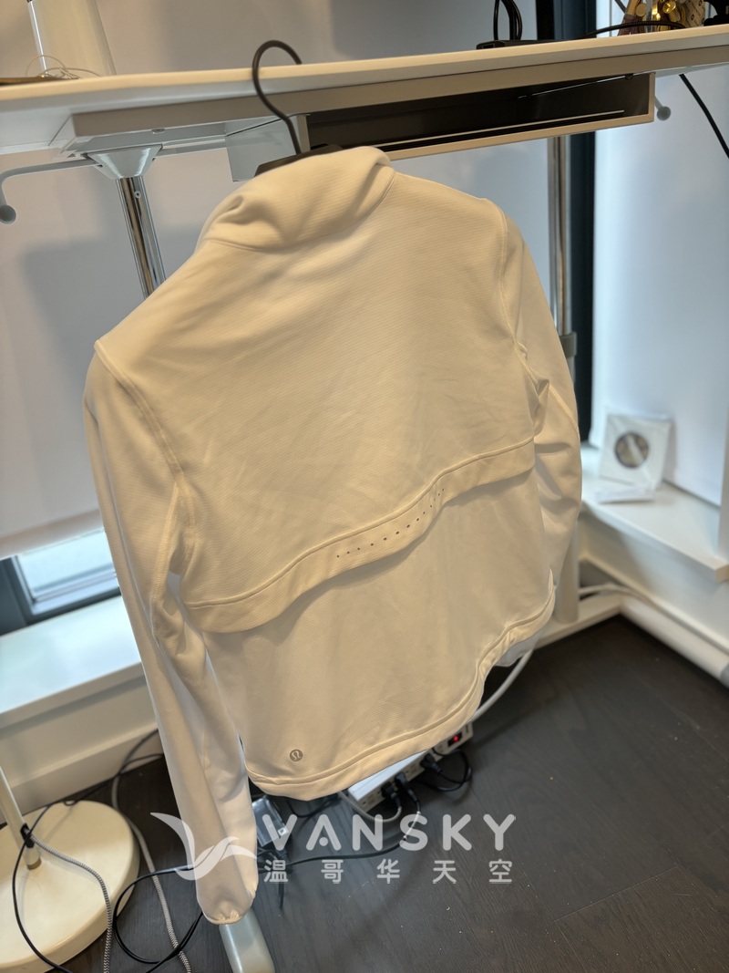 全新lululemon 外套