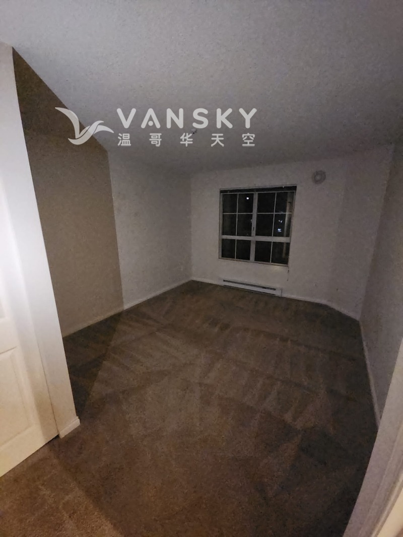 250220141004_condo2.jpg