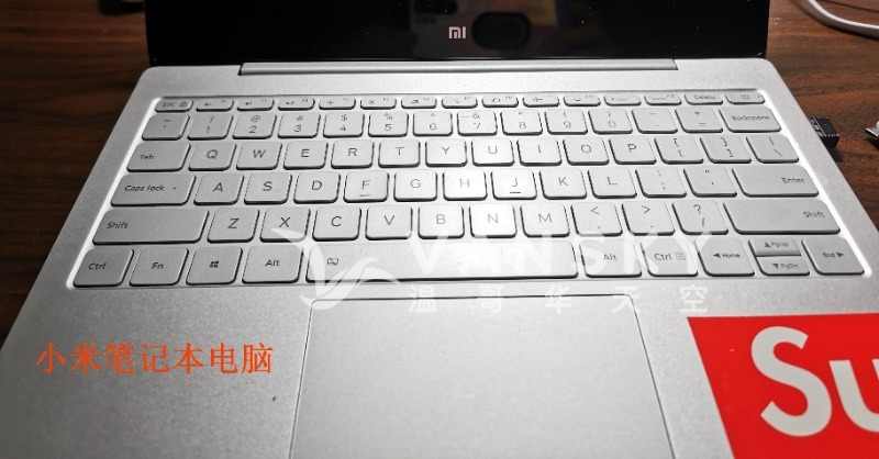 250227115243_2.小米轻薄笔记本-键盘.jpg