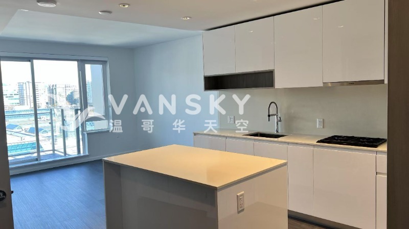 250302154910_Living_Kitchen.JPG