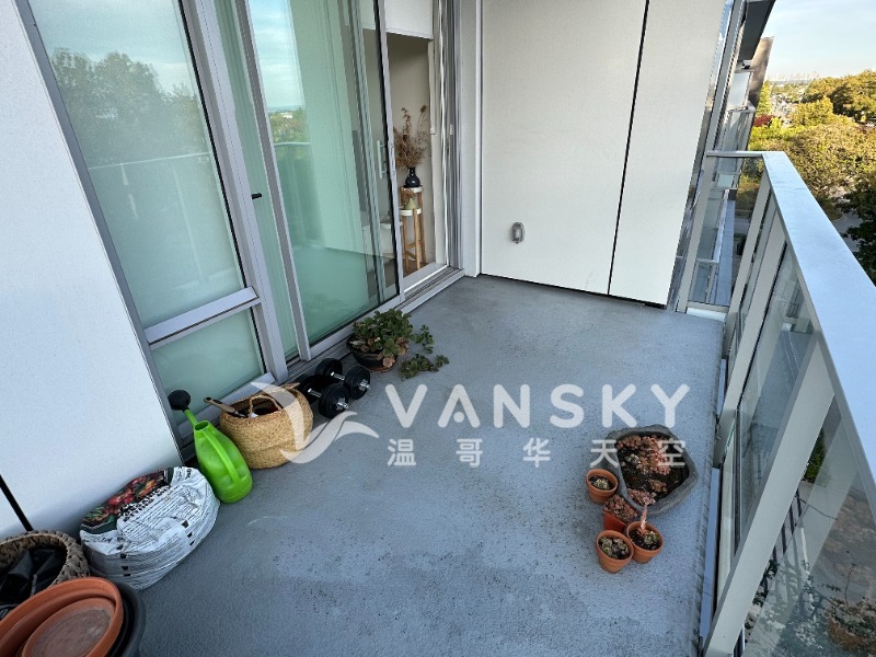 250324203822_deck2.jpg