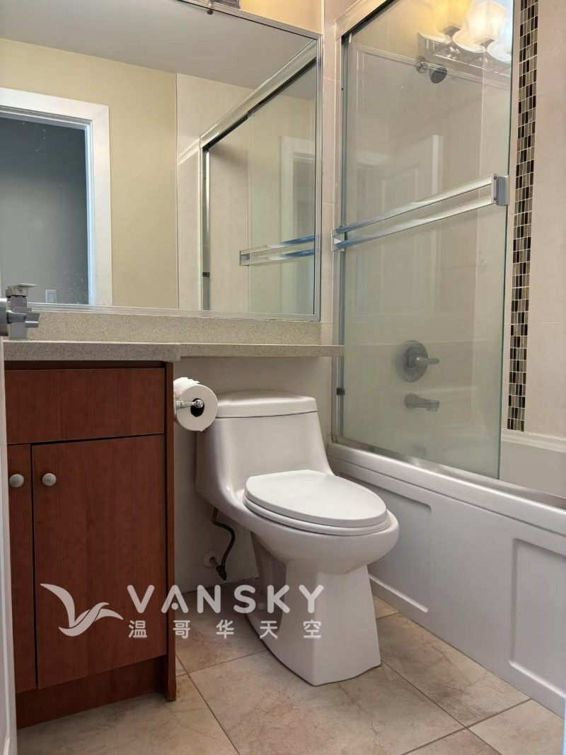 250421192208_bathroom.jpg