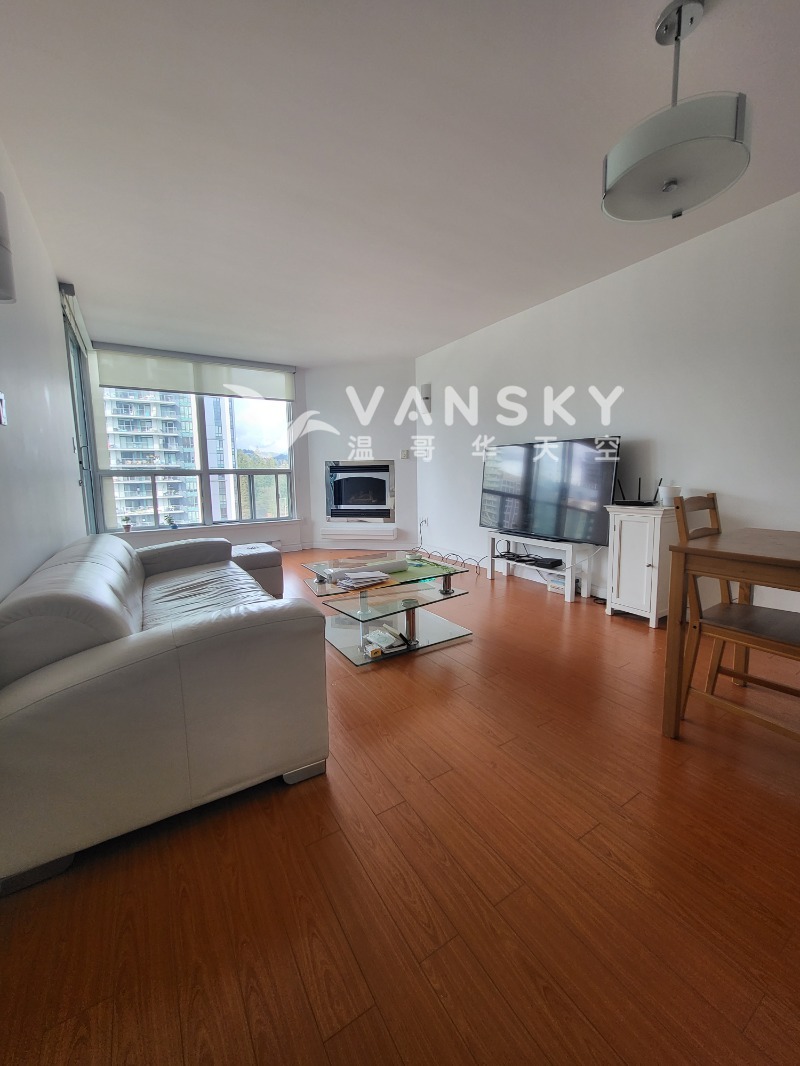 250505105851_living.jpg