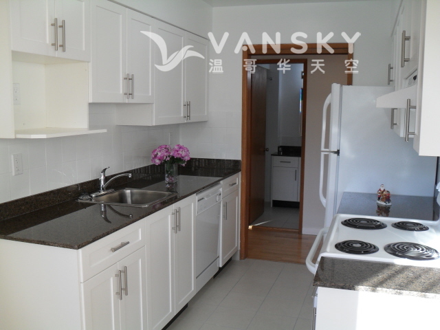 250508122607_3-kitchen1.jpg